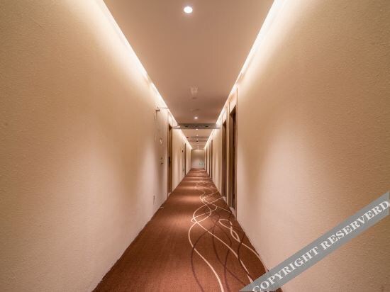 Сямынь: Hanting Youjia Hotel (Xiamen Airport Taiwan Street)