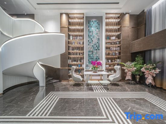Харбин: Metropolo Jinjiang Hotel (Harbin Haxi High-speed Railway Station Wanda Plaza)