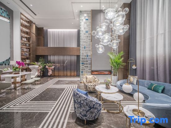 Харбин: Metropolo Jinjiang Hotel (Harbin Haxi High-speed Railway Station Wanda Plaza)