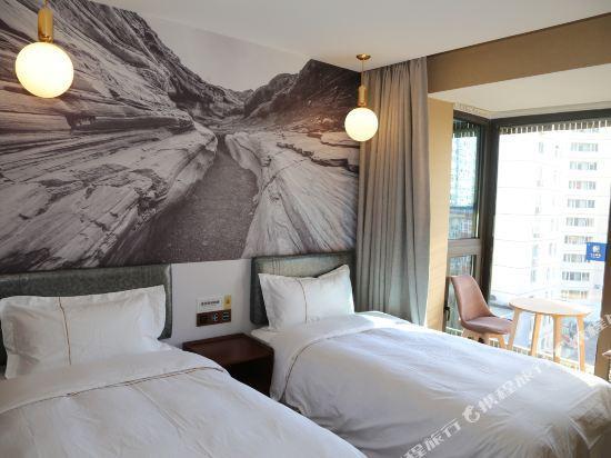 Пекин: Super 8 Hotel Premier (Beijing Workers' Stadium Sanlitun Chunxiu Road)