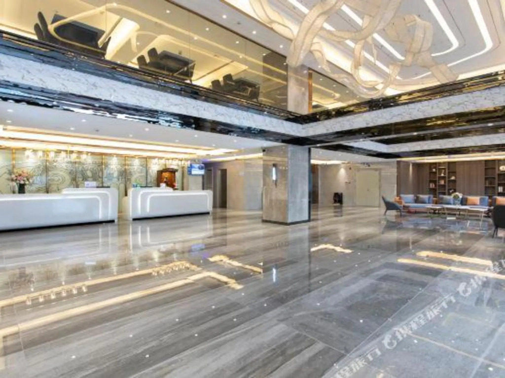 Чаочжоу: Yaster International hotel (Ceramic Center store)