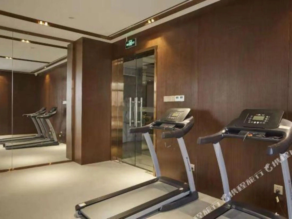 Чаочжоу: Yaster International hotel (Ceramic Center store)