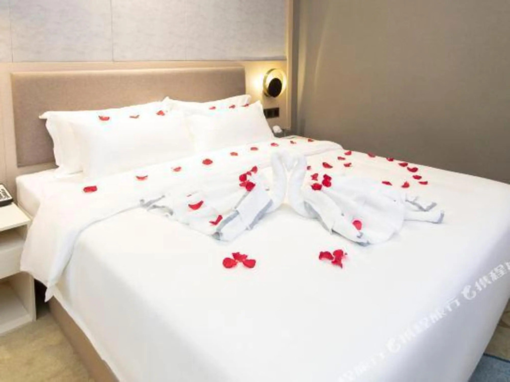 Чаочжоу: Yaster International hotel (Ceramic Center store)
