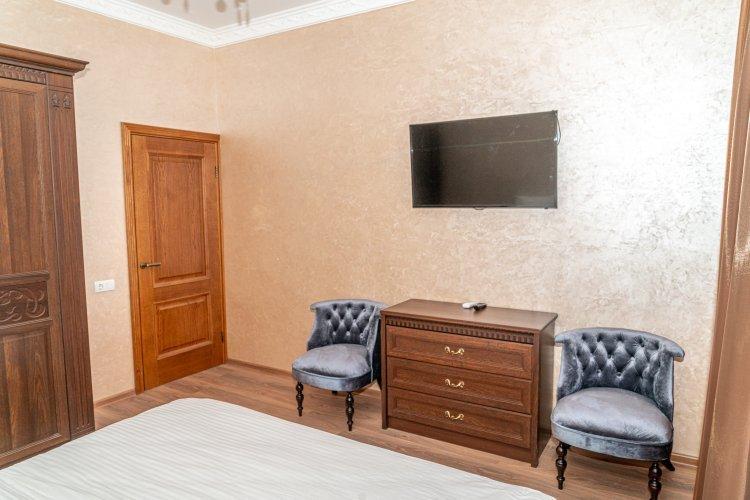 Евпатория: Bomond Hotel