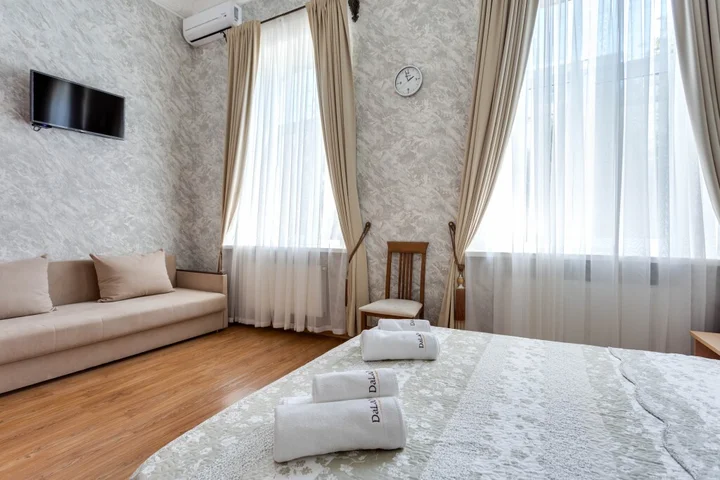 Евпатория: Меблированные комнаты DalaMar