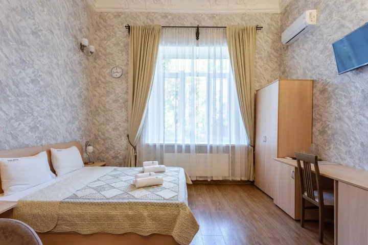 Евпатория: Меблированные комнаты DalaMar