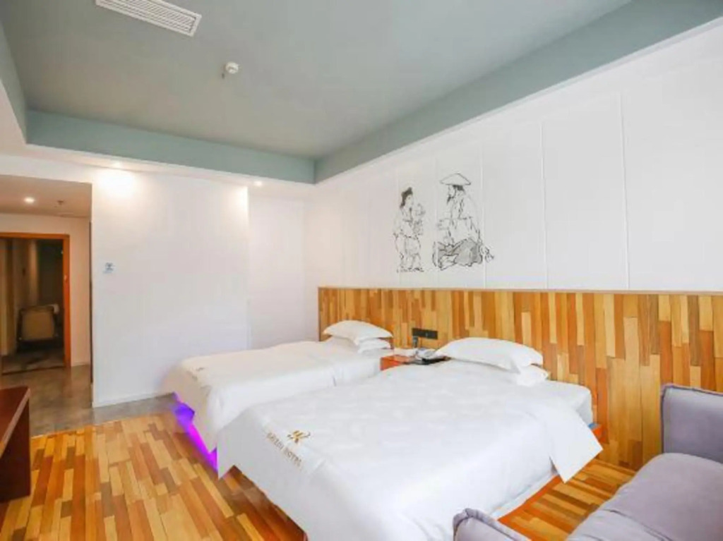 Яань: Hairui Hotel