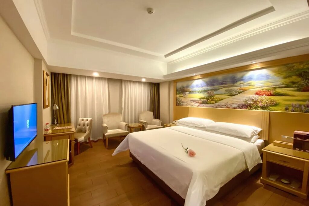 Хойчжоу: Vienna Hotel (Huidong Jilong)