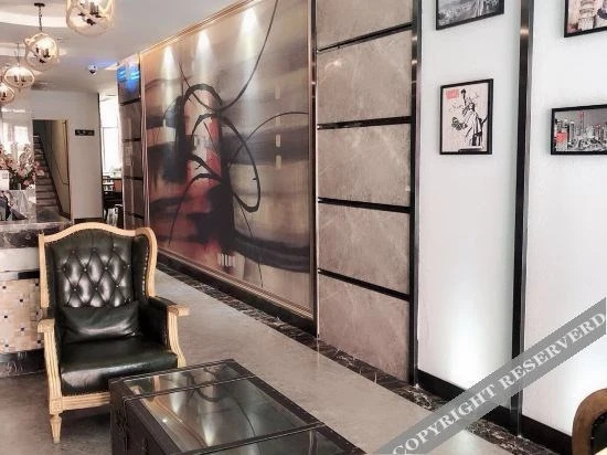 Шанхай: Jitai Hotel (Shanghai Xujiahui Jiaoda Yishan Road Subway Station)