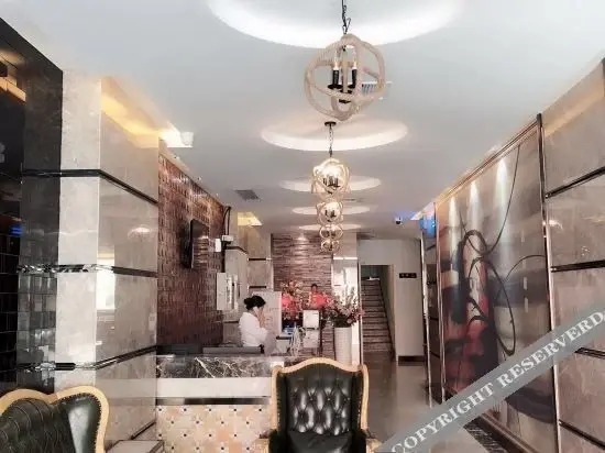 Шанхай: Jitai Hotel (Shanghai Xujiahui Jiaoda Yishan Road Subway Station)