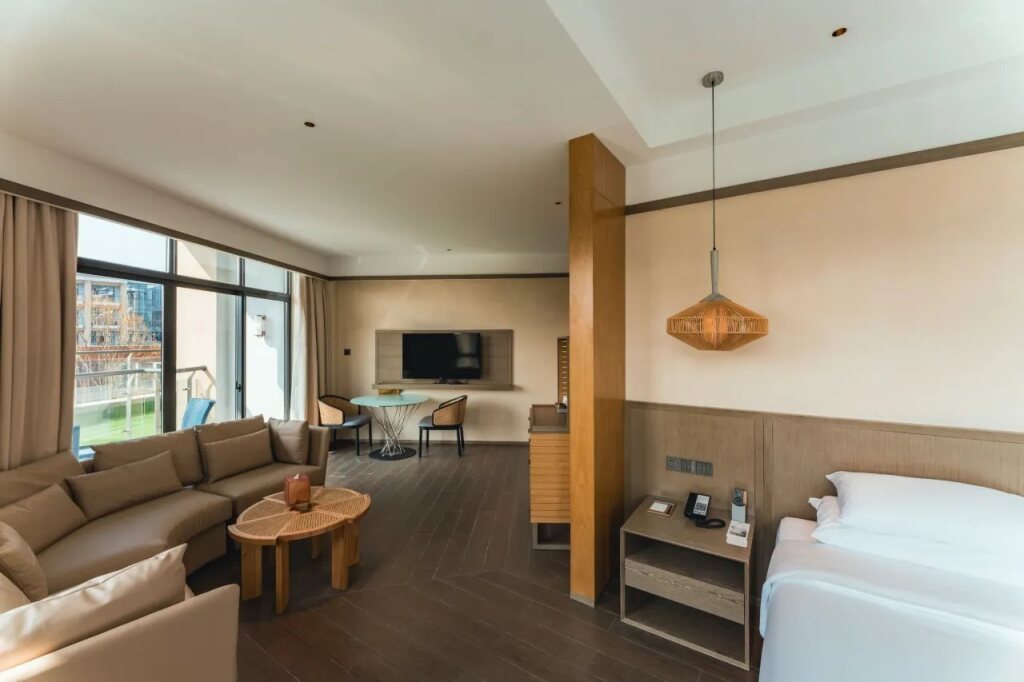 Чжоушань: ShengSi Maison New Century hotel