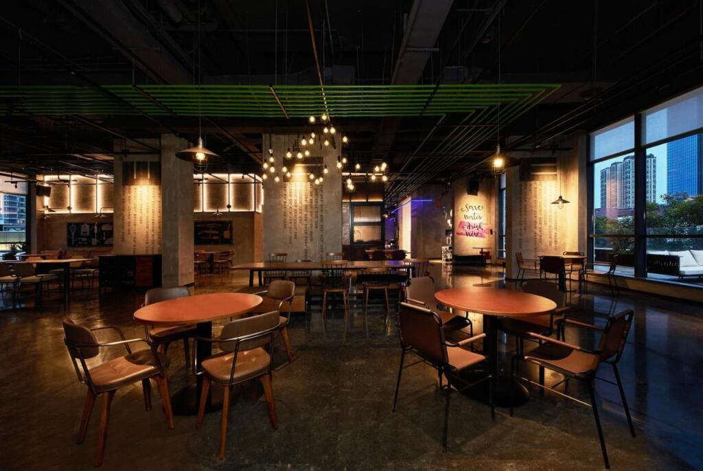 Шэньчжэнь: Moxy Shenzhen North Station