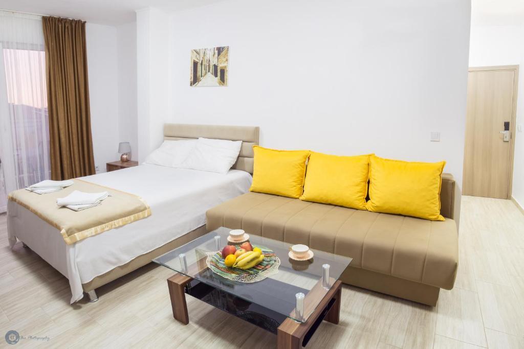 Будва: Apartment L Palace