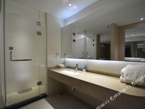 Чжэнчжоу: Junhe Hotel Zhengzhou Hi-Tech Zone