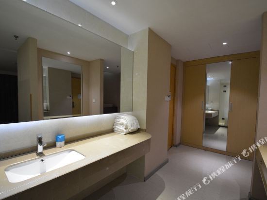 Чжэнчжоу: Junhe Hotel Zhengzhou Hi-Tech Zone