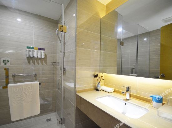 Чжэнчжоу: Junhe Hotel Zhengzhou Hi-Tech Zone
