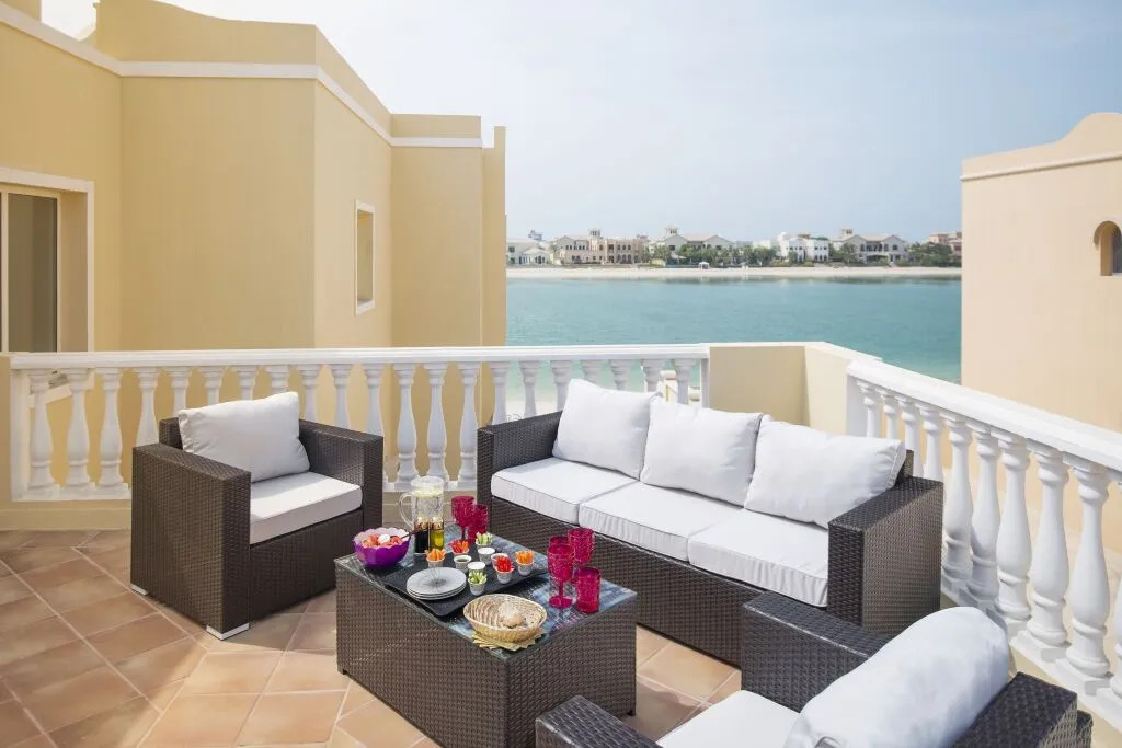 Дубай: The Palm Jumeirah Villas - Frond E