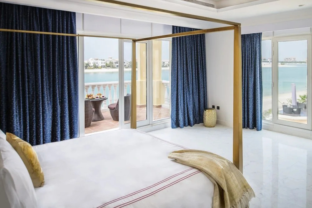 Дубай: The Palm Jumeirah Villas - Frond E
