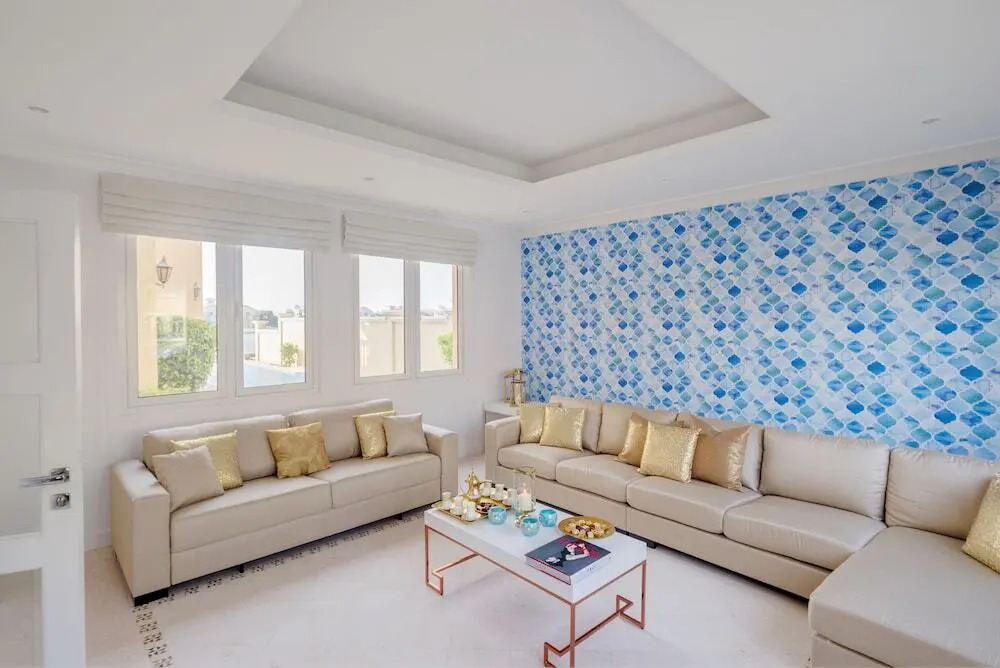 Дубай: The Palm Jumeirah Villas - Frond E