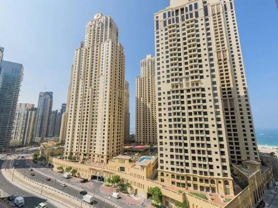 Дубай: Central Tower by Driven Holiday Homes