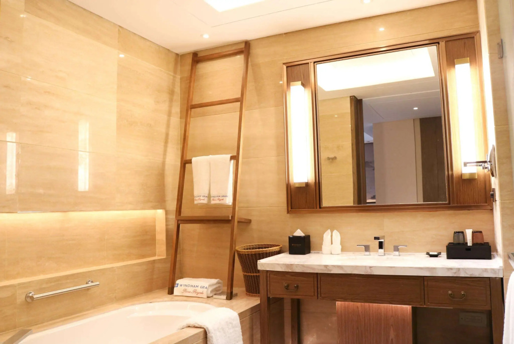 Чжаотун: Wyndham Grand Plaza Royale Zhaotong