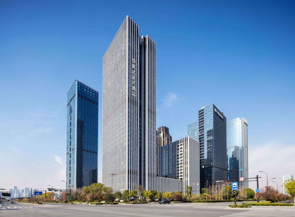 Ханчжоу: Ramada Encore by Wyndham Hangzhou Aoti