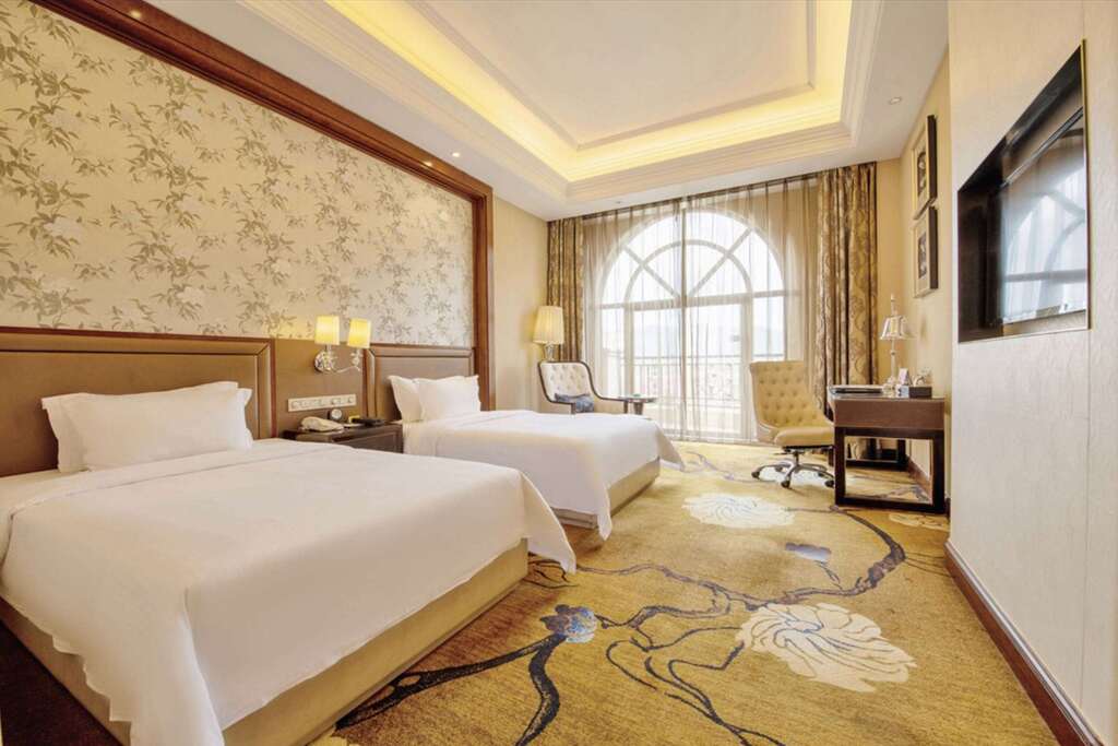 Хойчжоу: Days Hotel By Wyndham Logan City Huizhou