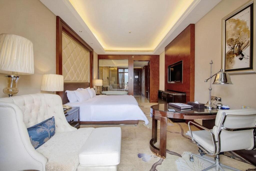 Хойчжоу: Days Hotel By Wyndham Logan City Huizhou