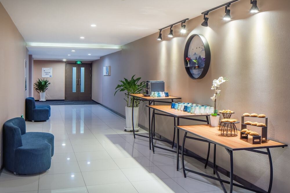 Шэньян: Holiday Inn Express Shenyang North Station