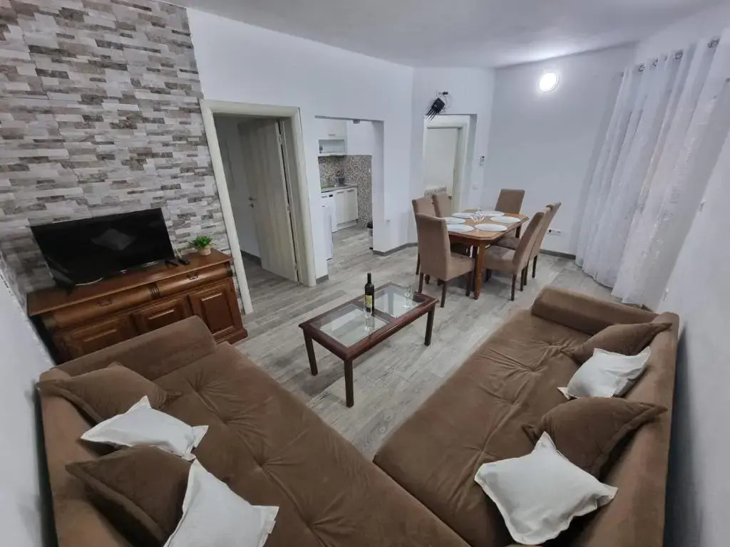 Сутоморе: Guest House Vukmarkovic