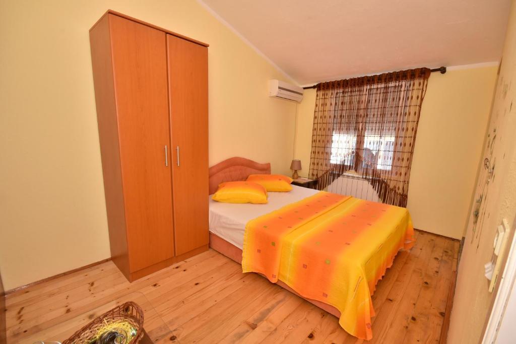 Сутоморе: Guest House Vukmarkovic