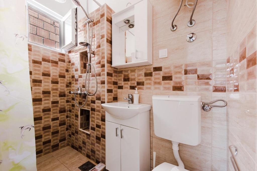 Сутоморе: Guest House Vukmarkovic