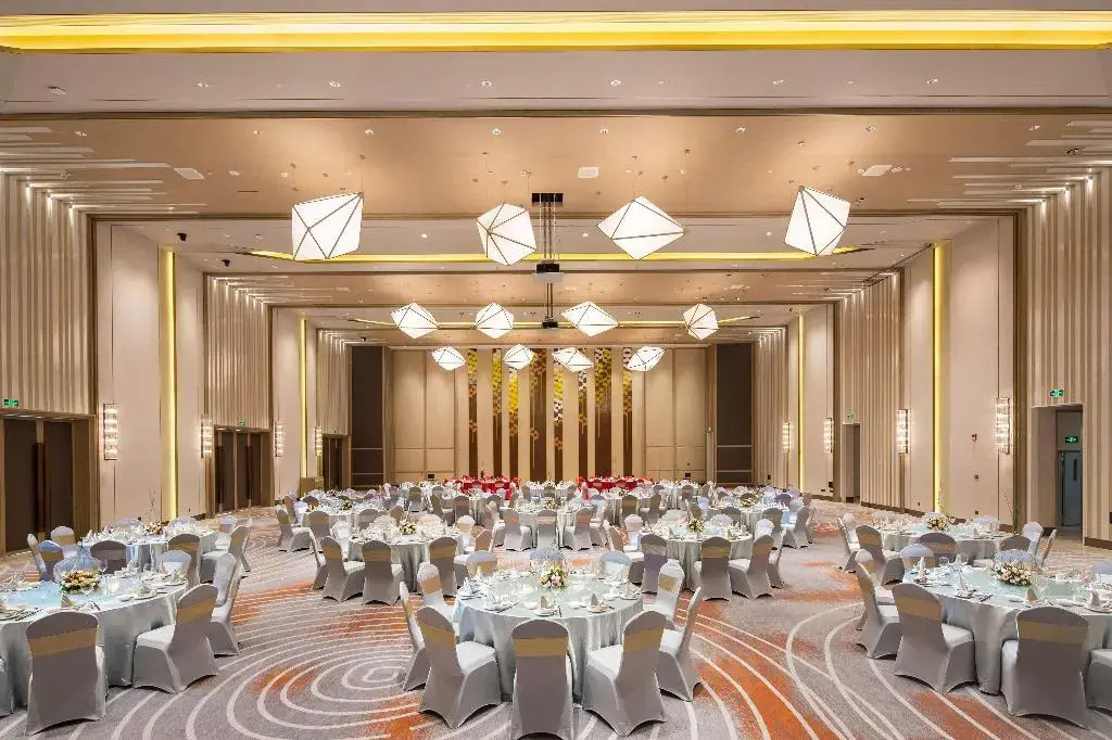Шаогуань: Holiday Inn Shaoguan Downtown
