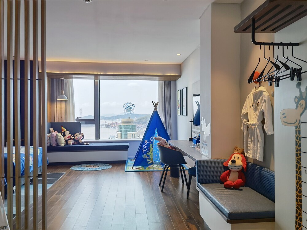 Чжоушань: Holiday Inn Express Zhoushan Dinghai