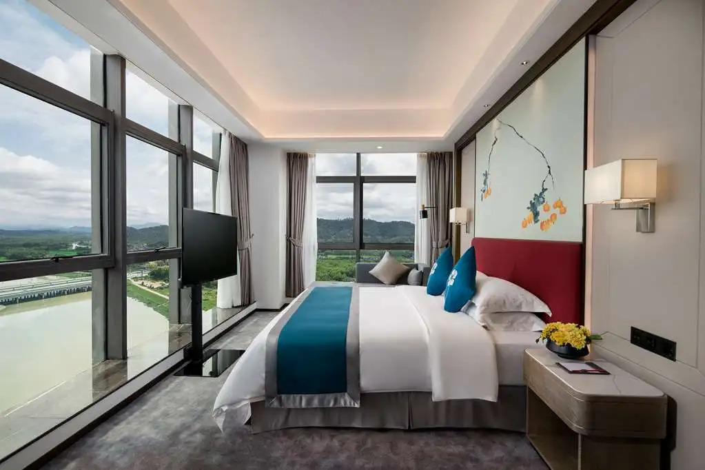Хойчжоу: Ramada by Wyndham Huizhou Longmen