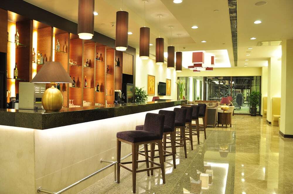 Шанхай: Oakwood Residence Shanghai