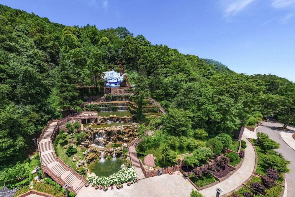 Яань: Holiday Inn Resort Mengding Mountain