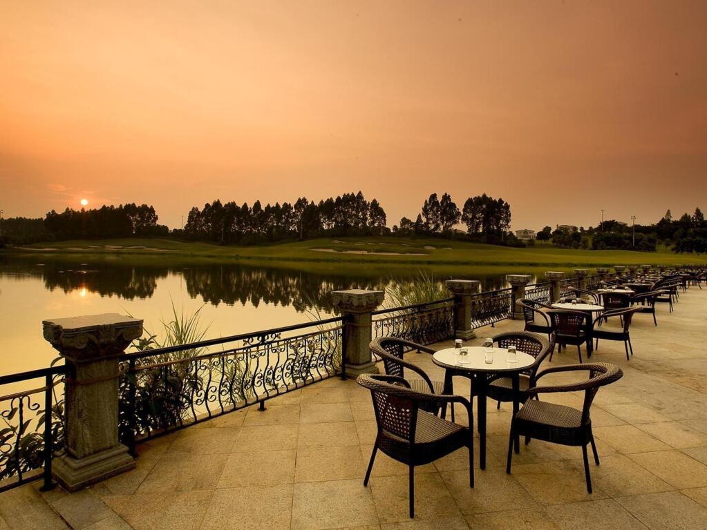 Цзиньюань: Country Garden Holiday Islands Hotel