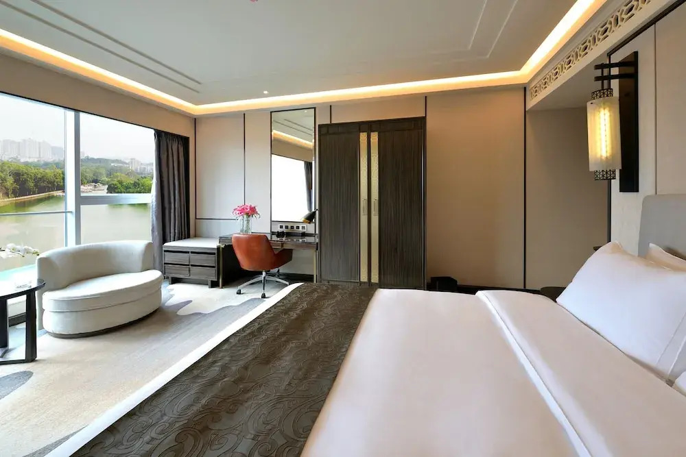 Fuzhou Lakeside Hotel — фото 3