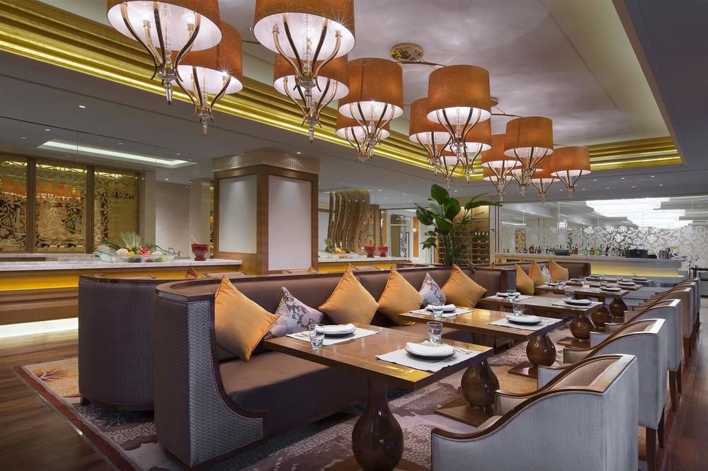 Ухань: Sheraton Grand Wuhan Hankou Hotel