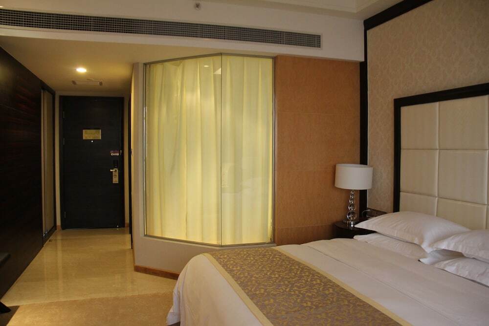 Вэйфан: Ramada Plaza Weifang