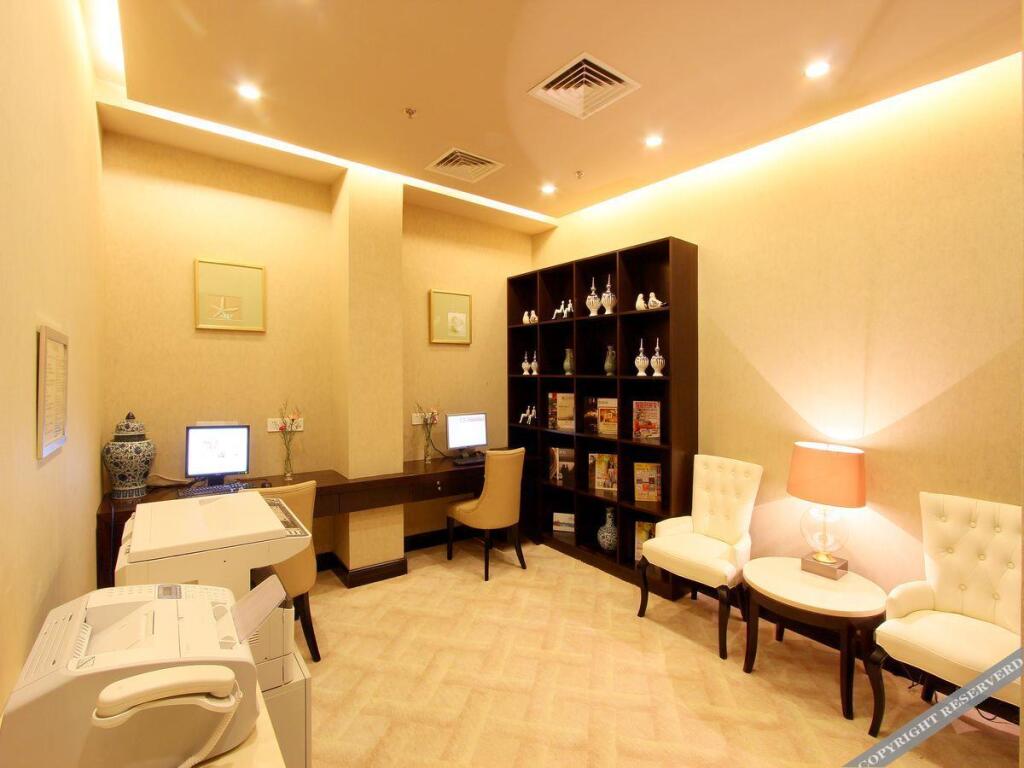 Сямынь: Lujiang Harbourview Hotel