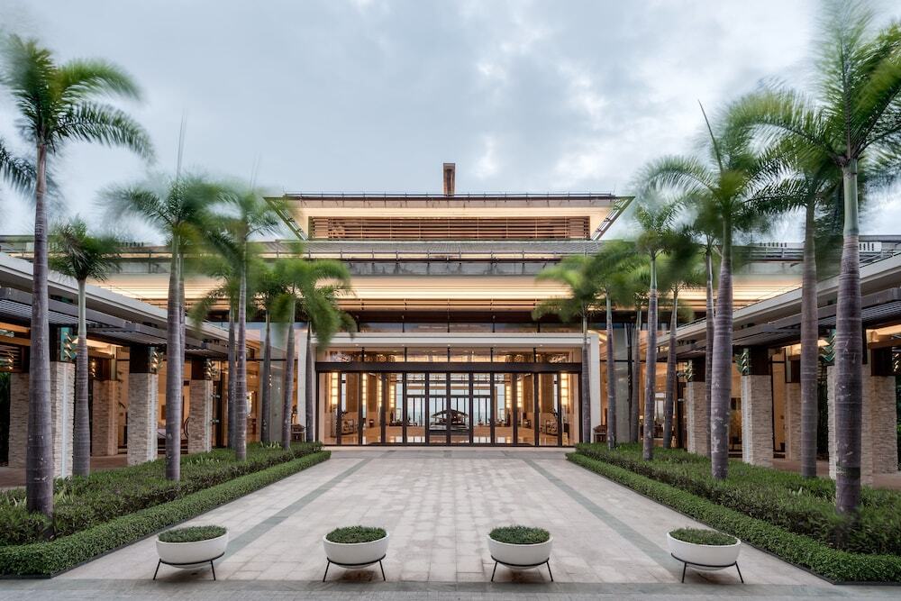 Янгиианг: Crowne Plaza Hailing Island