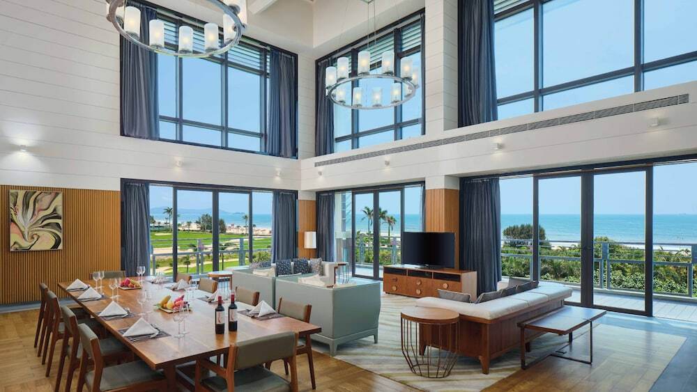 Янгиианг: Crowne Plaza Hailing Island