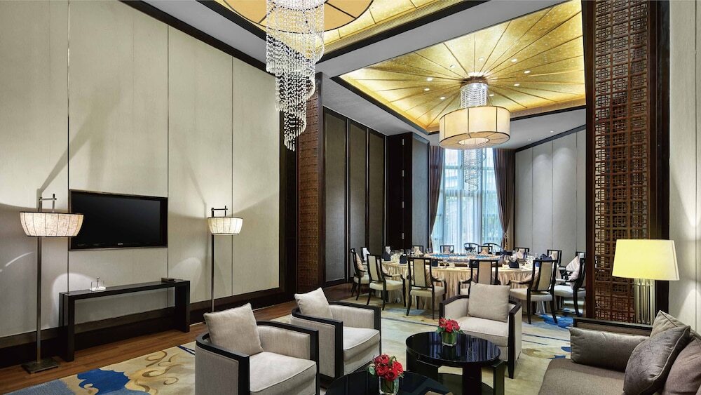 Янгиианг: Crowne Plaza Hailing Island