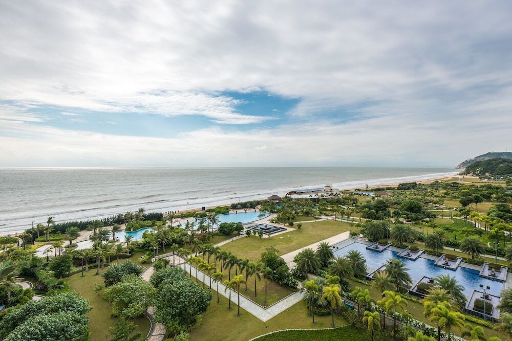 Янгиианг: Crowne Plaza Hailing Island