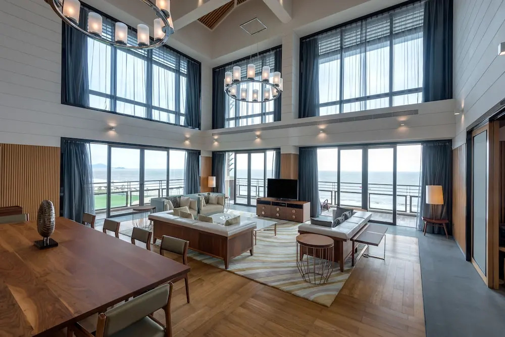 Янгиианг: Crowne Plaza Hailing Island