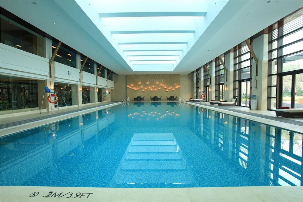 Янгиианг: Crowne Plaza Hailing Island