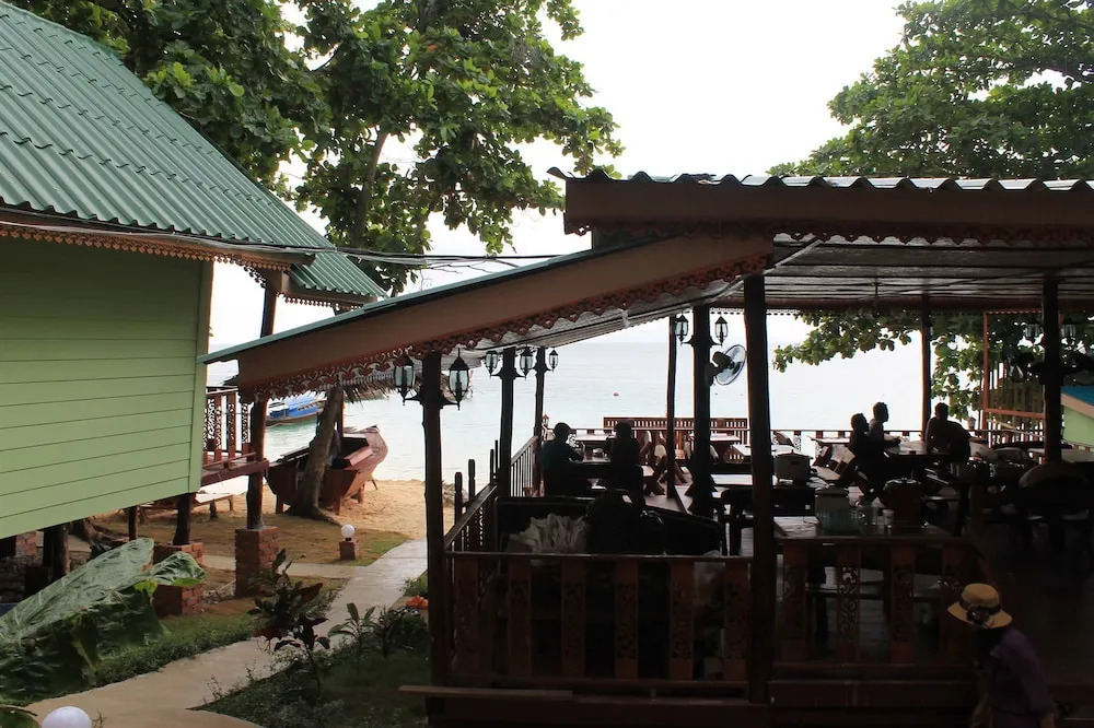 carousel image 5