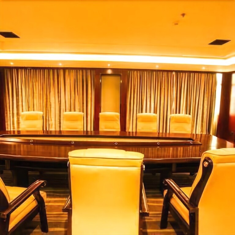 Шаоян: Crowne Plaza